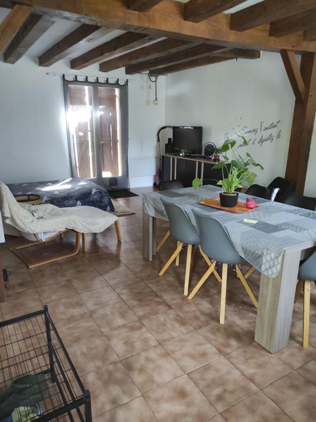 Maison De Campagne Au Calme Chuelles Екстер'єр фото